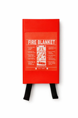FIRE BLANKET 12/18