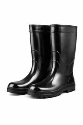RAIN BOOTS